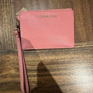Micheal Kors Wristlet